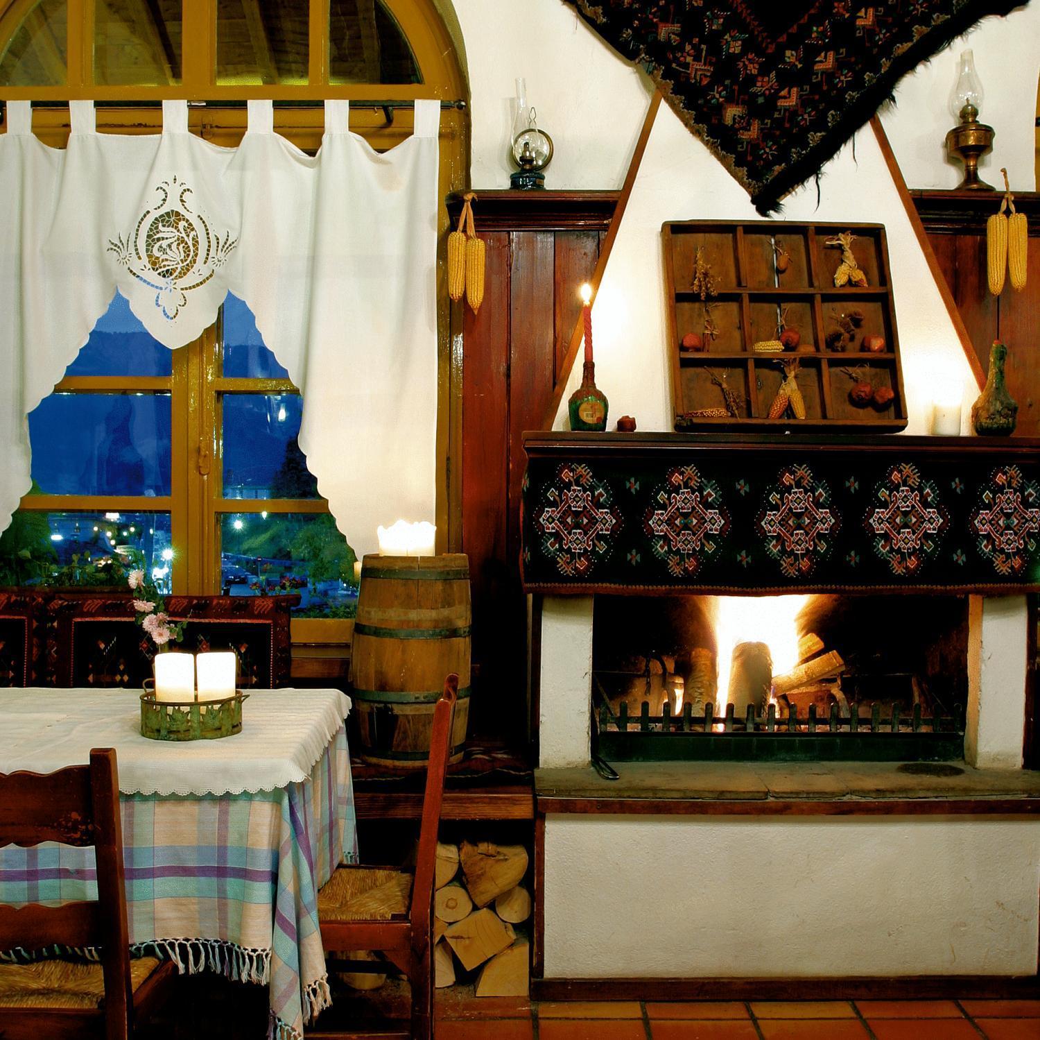 Hotel Galaxias Metsovo Buitenkant foto