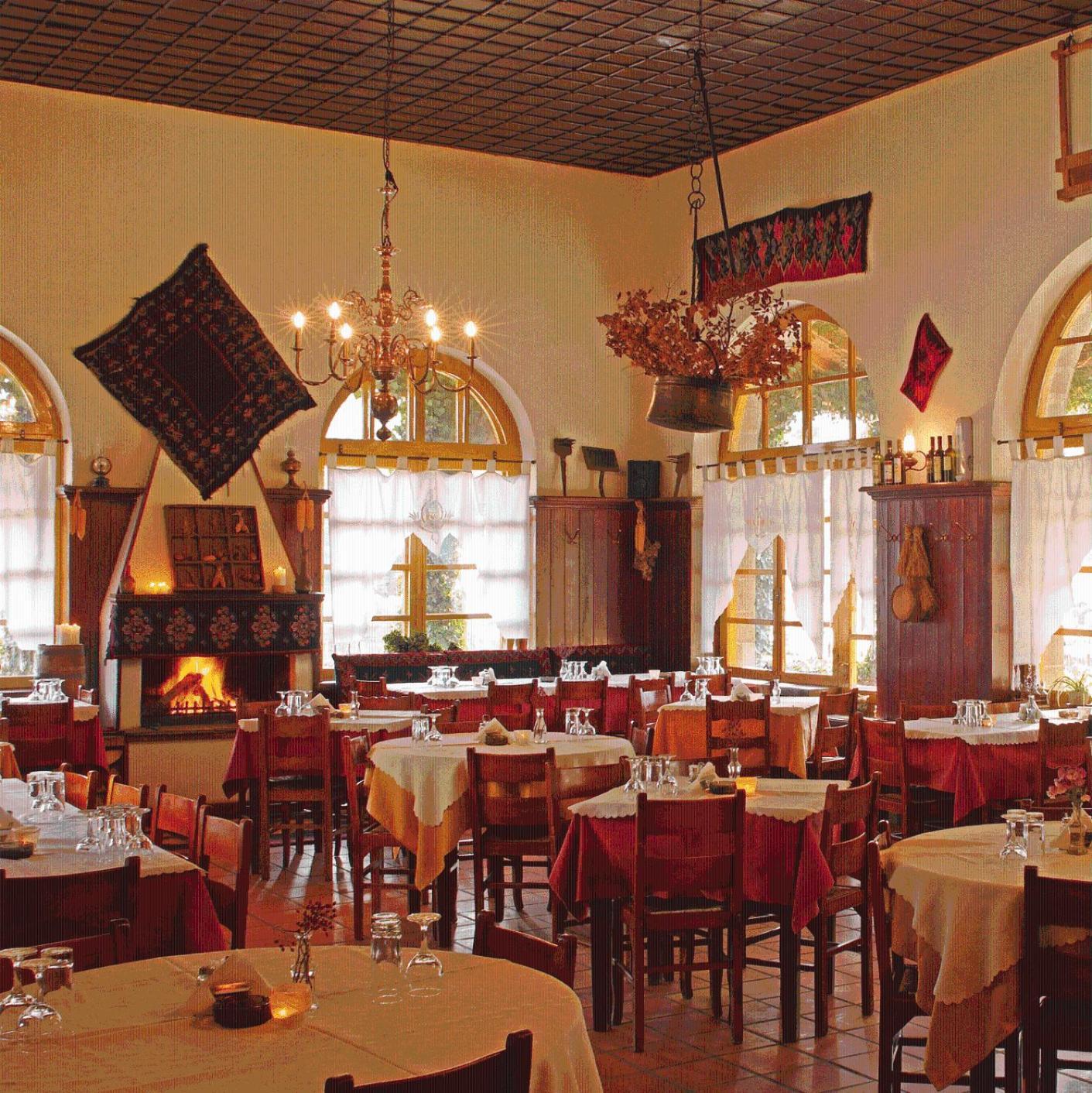 Hotel Galaxias Metsovo Buitenkant foto