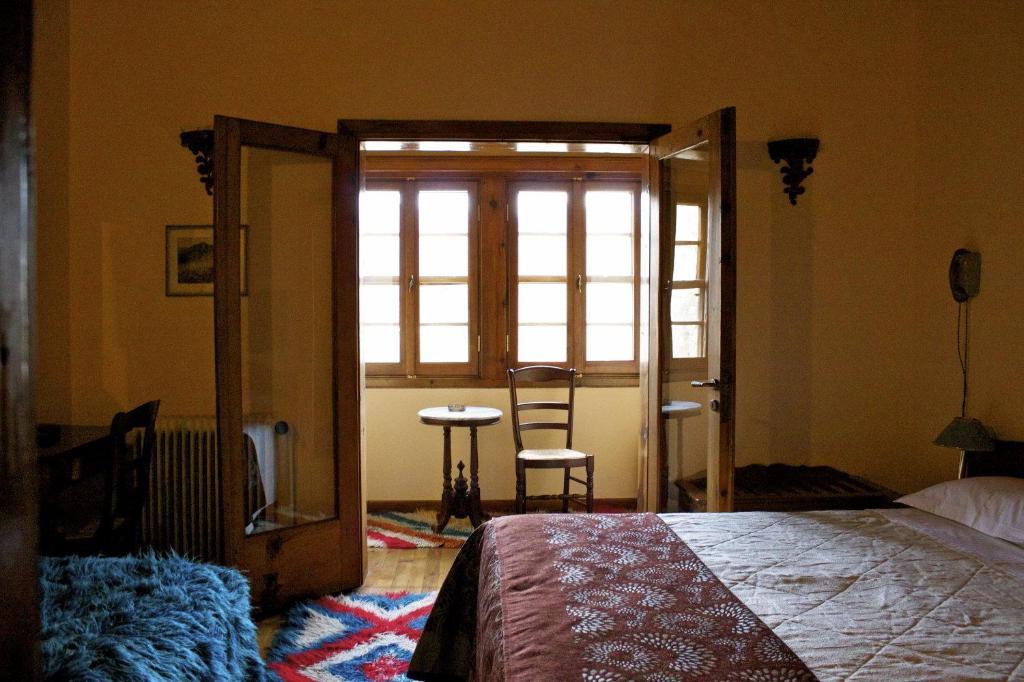 Hotel Galaxias Metsovo Buitenkant foto