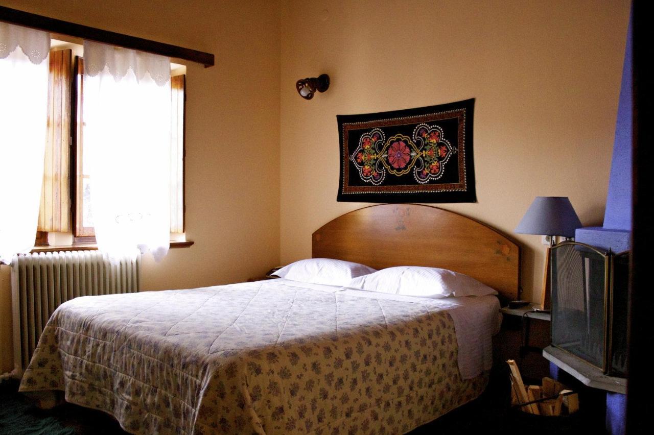 Hotel Galaxias Metsovo Buitenkant foto
